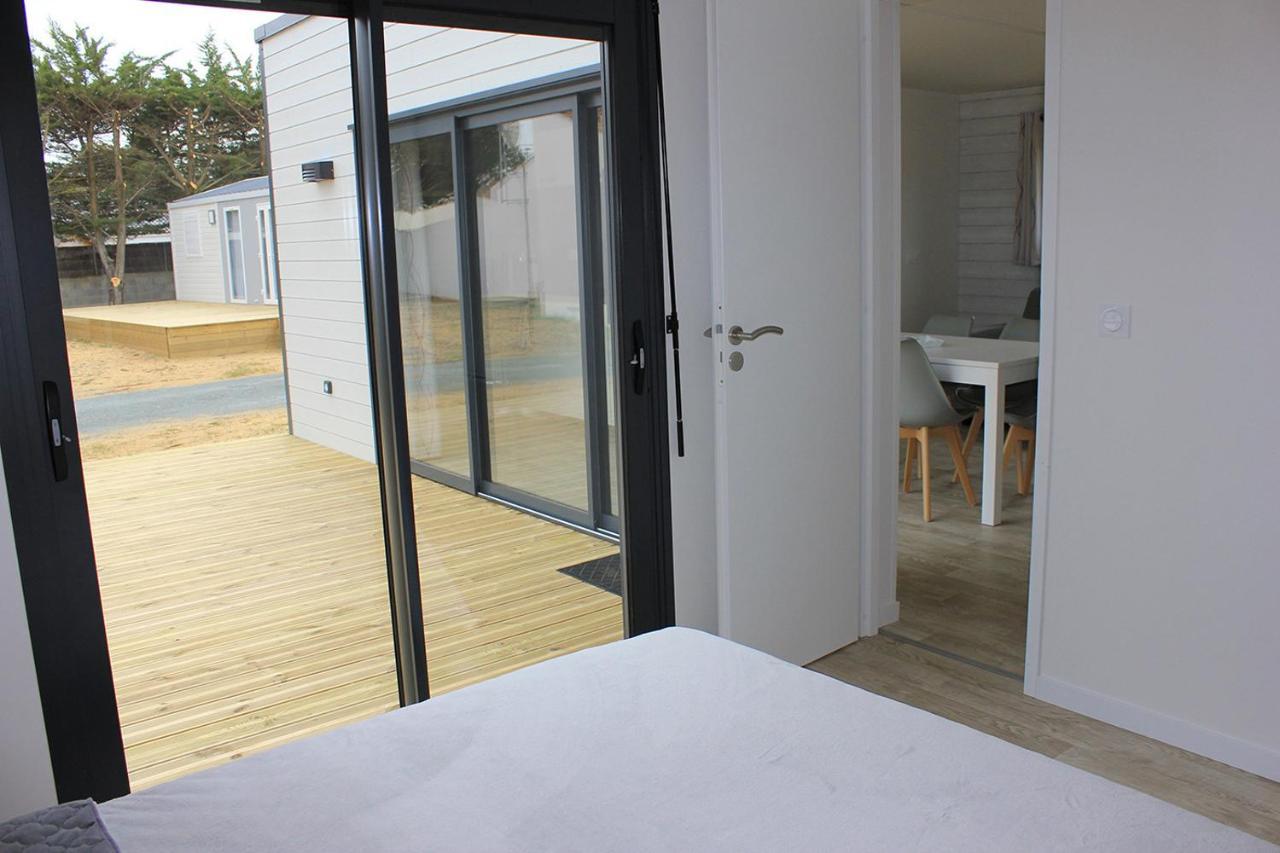 Chalet Pour 6, Domaine Avec Piscine 생 힐레르 드 리에 외부 사진