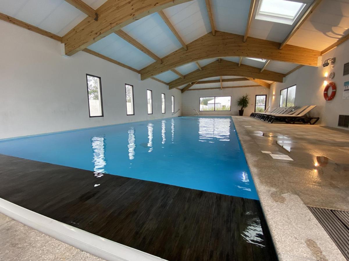 Chalet Pour 6, Domaine Avec Piscine 생 힐레르 드 리에 외부 사진
